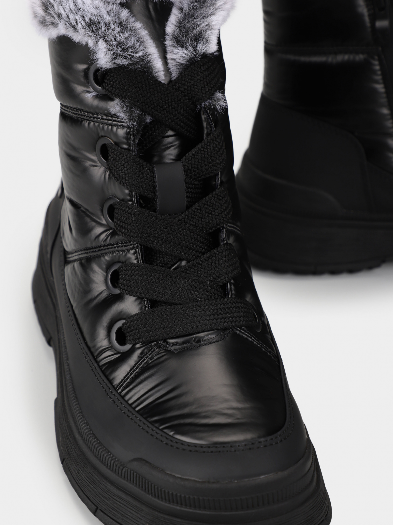 Черевики та чоботи Жіночі Caprice