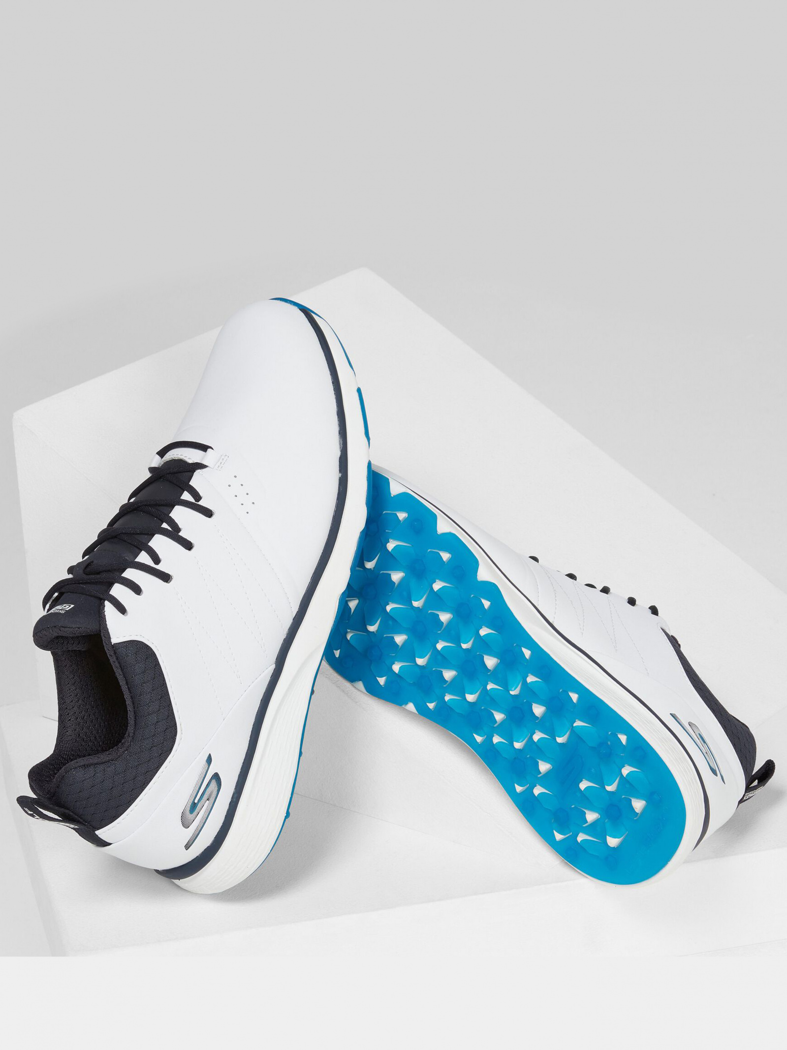 Кросівки для спорту Чоловічі Skechers