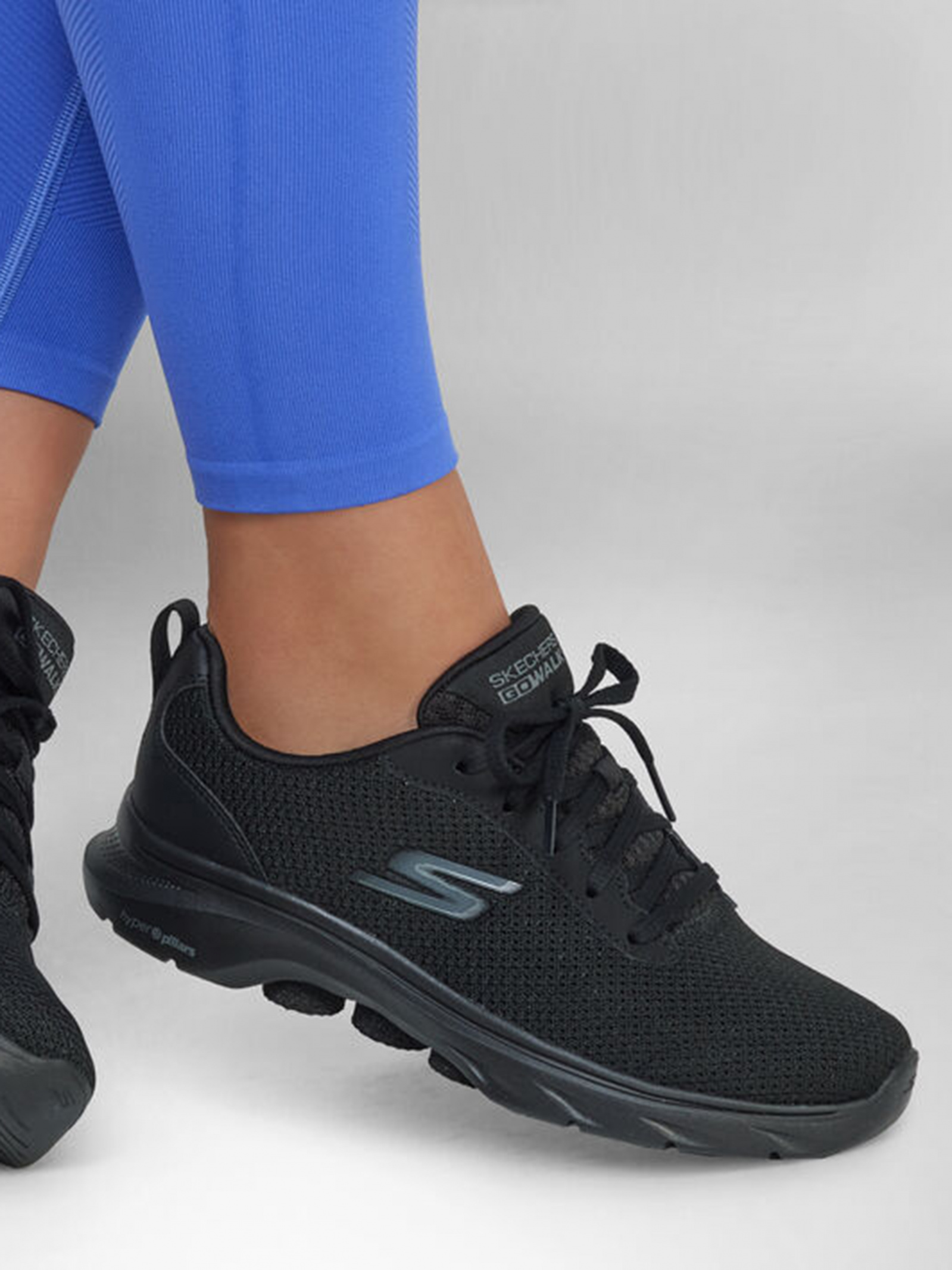 Кроссовки для спорта Женские Skechers