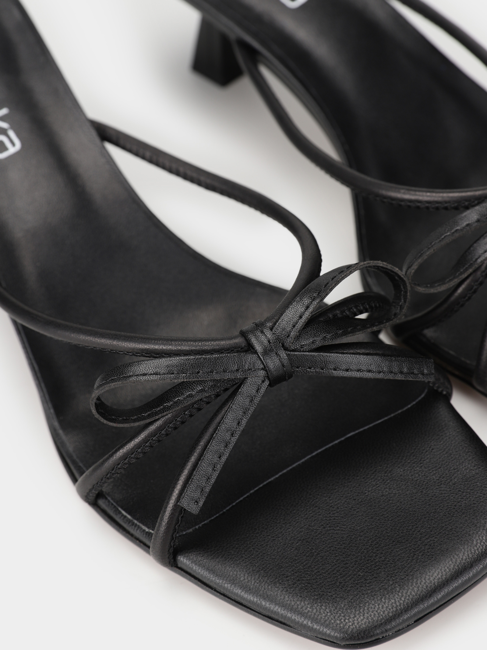 Mules Women's Braska