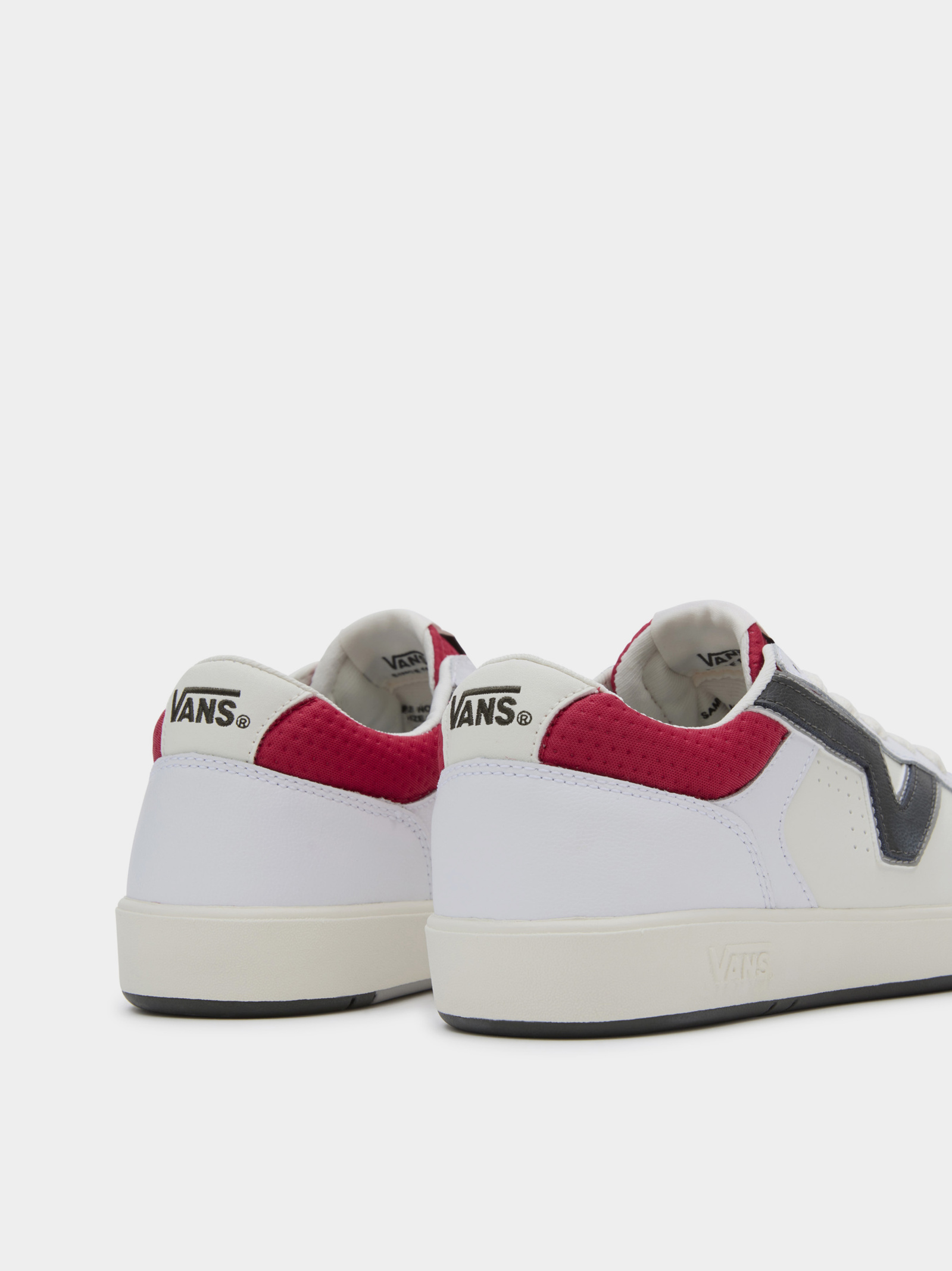 Low-Top Sneakers Unisex Vans