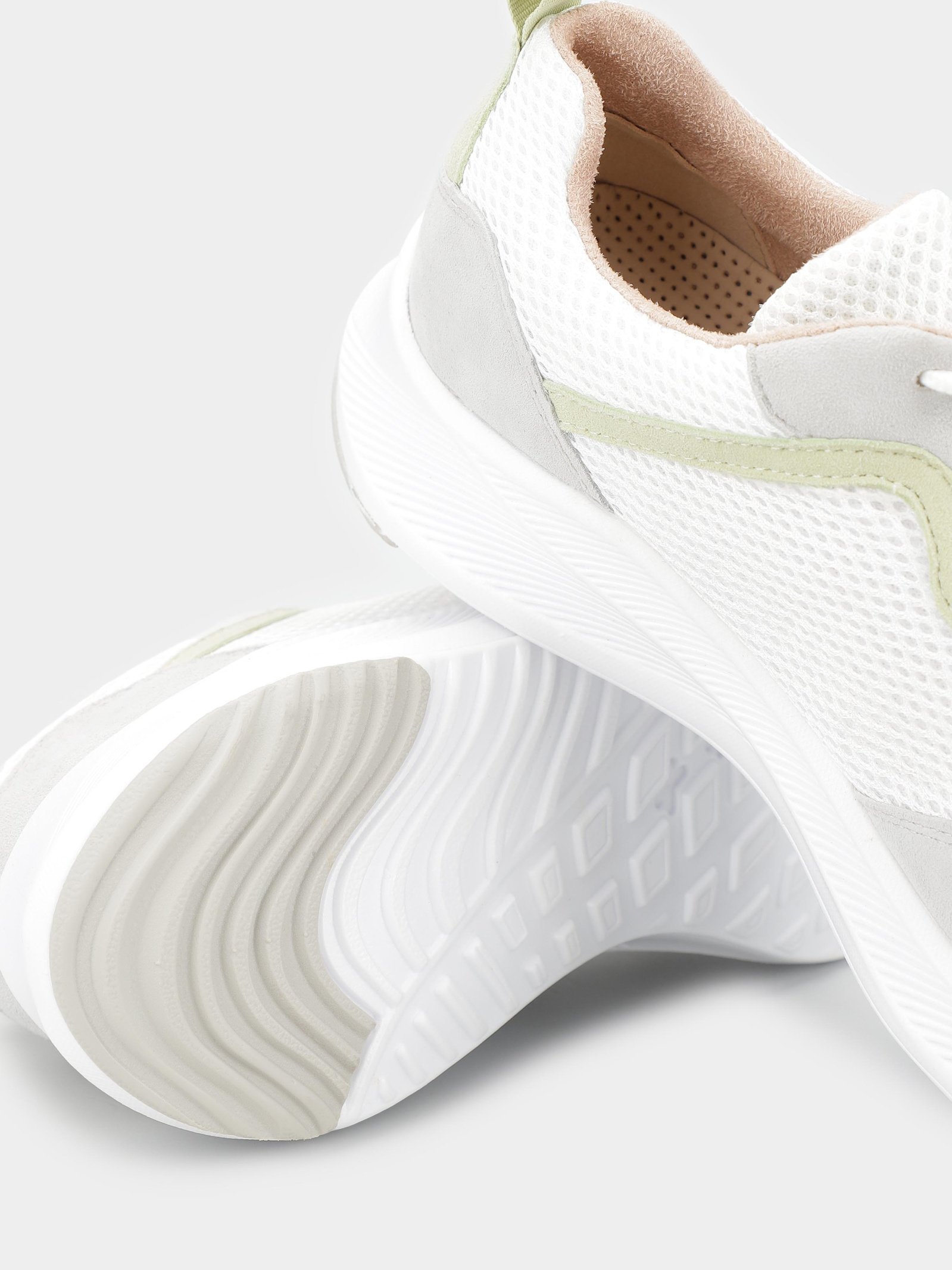 Кросівки Жіночі Caprice