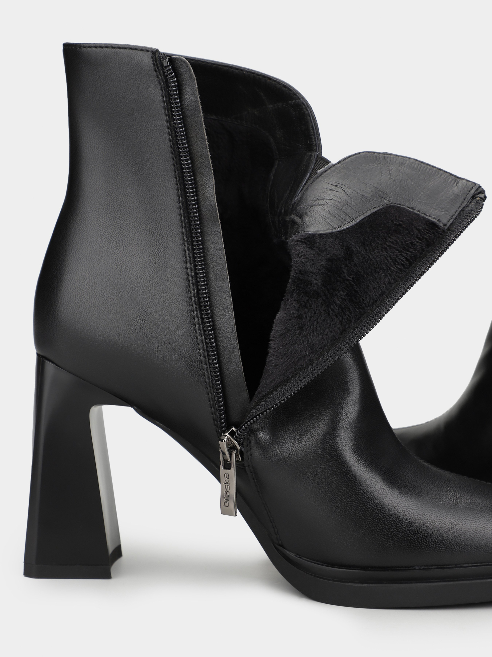 Ankle Boots Women's Braska
