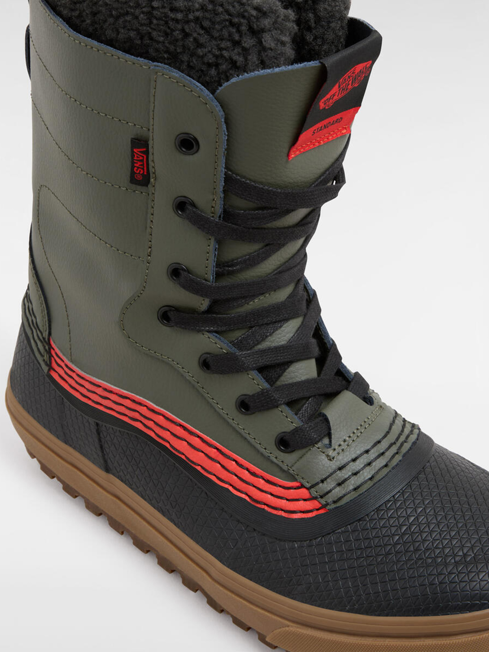 Черевики та чоботи Унісекс Vans