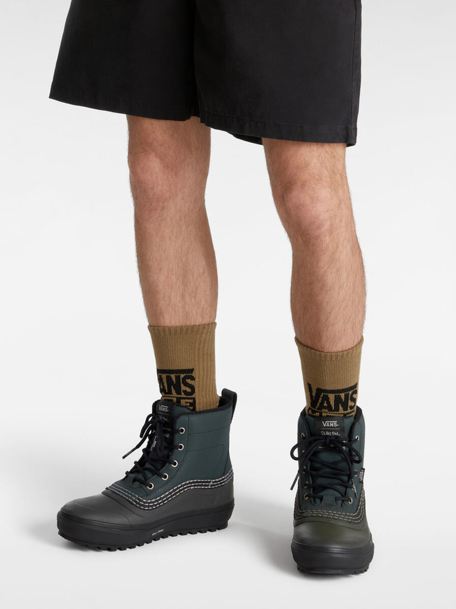 Черевики та чоботи Унісекс Vans