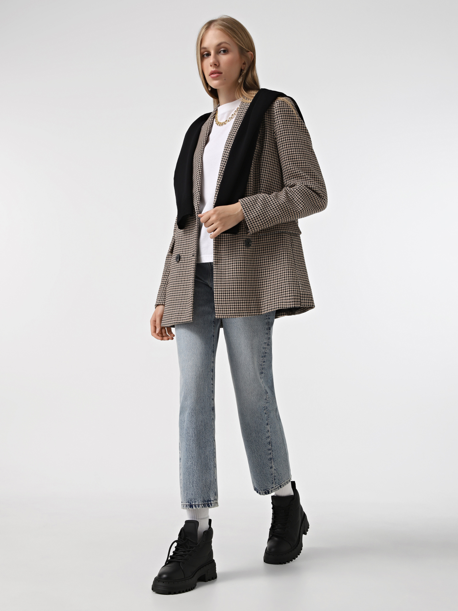 Черевики та чоботи Жіночі Braska