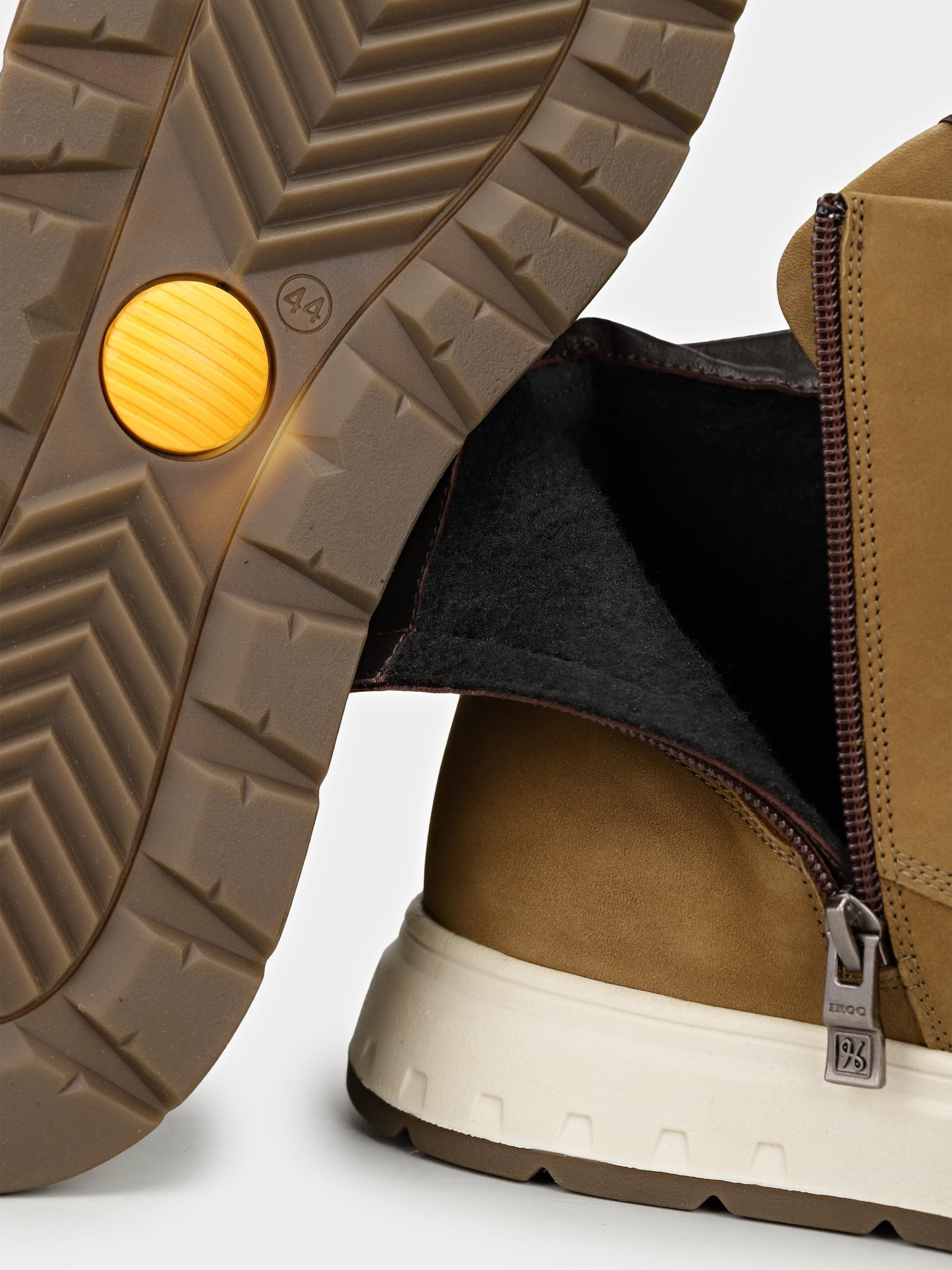 Черевики та чоботи Чоловічі Braska