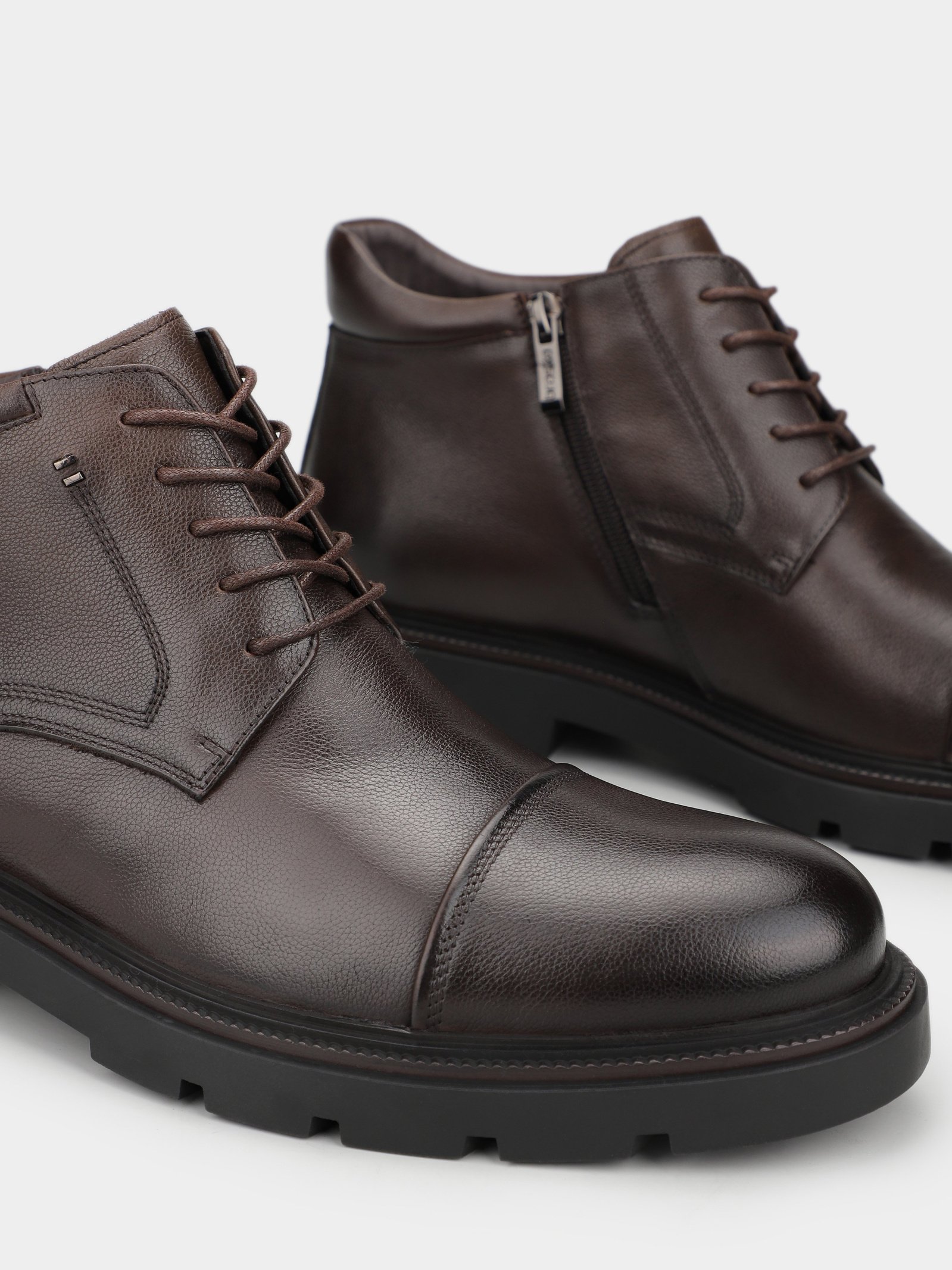 Черевики та чоботи Чоловічі Braska