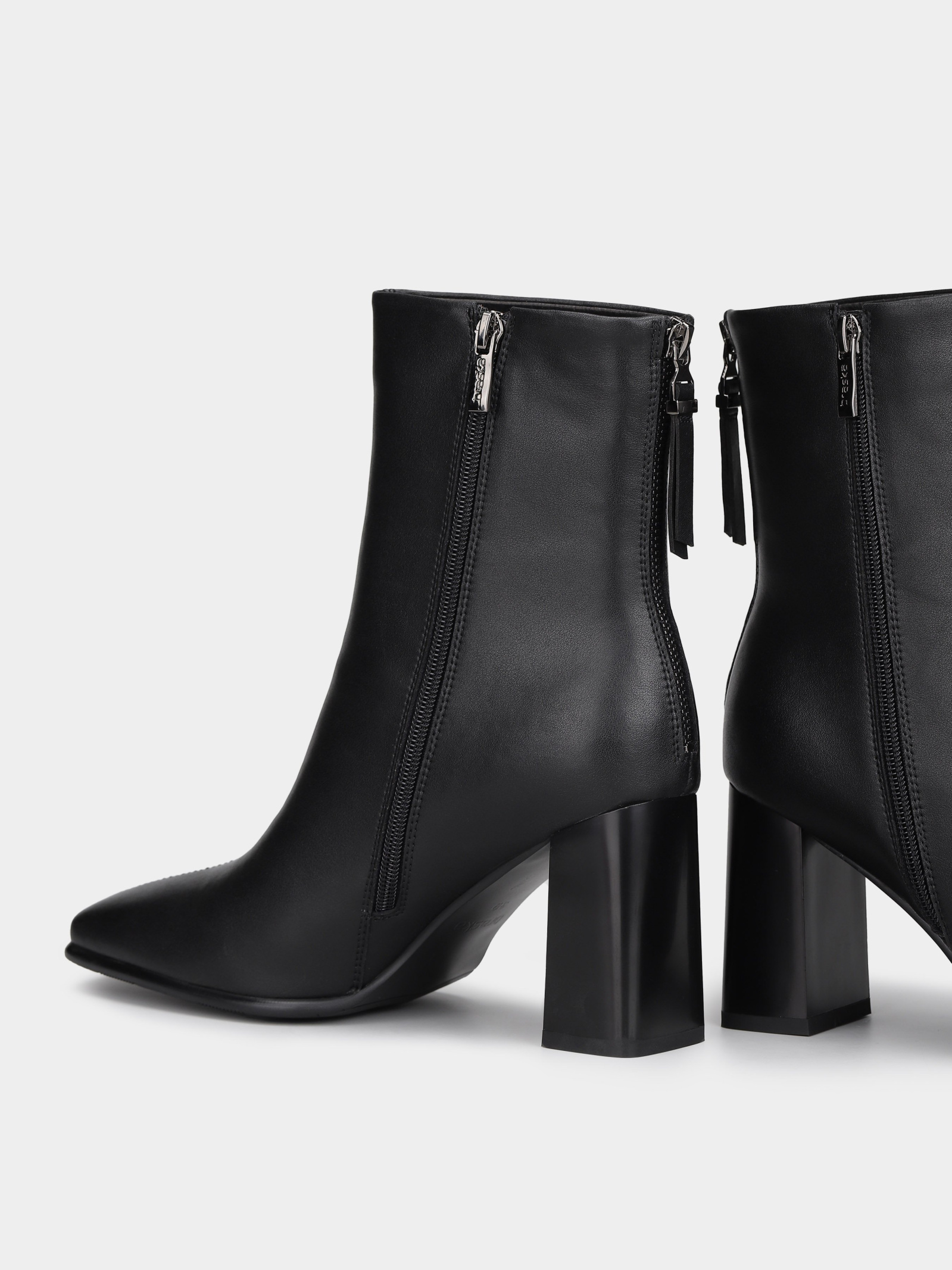 Черевики та чоботи Жіночі Braska