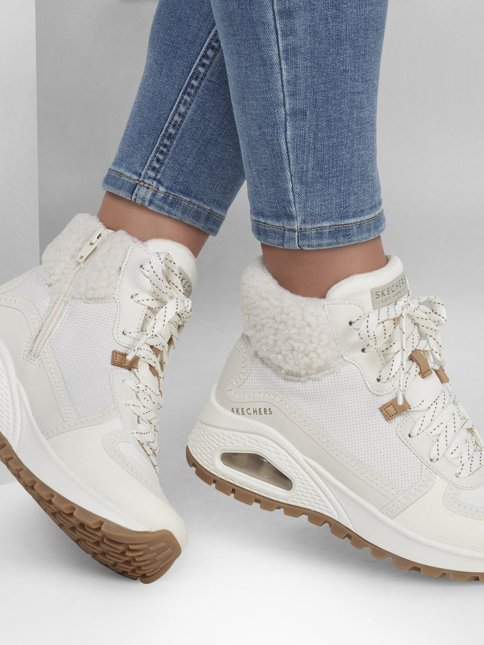 Boots Women's Skechers