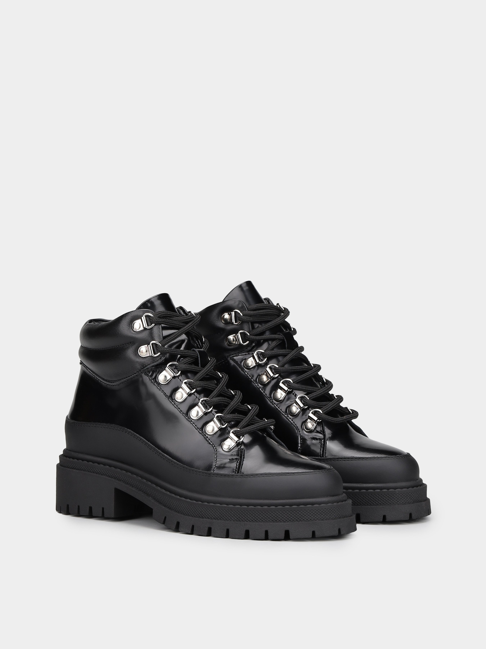 Черевики та чоботи Жіночі Braska