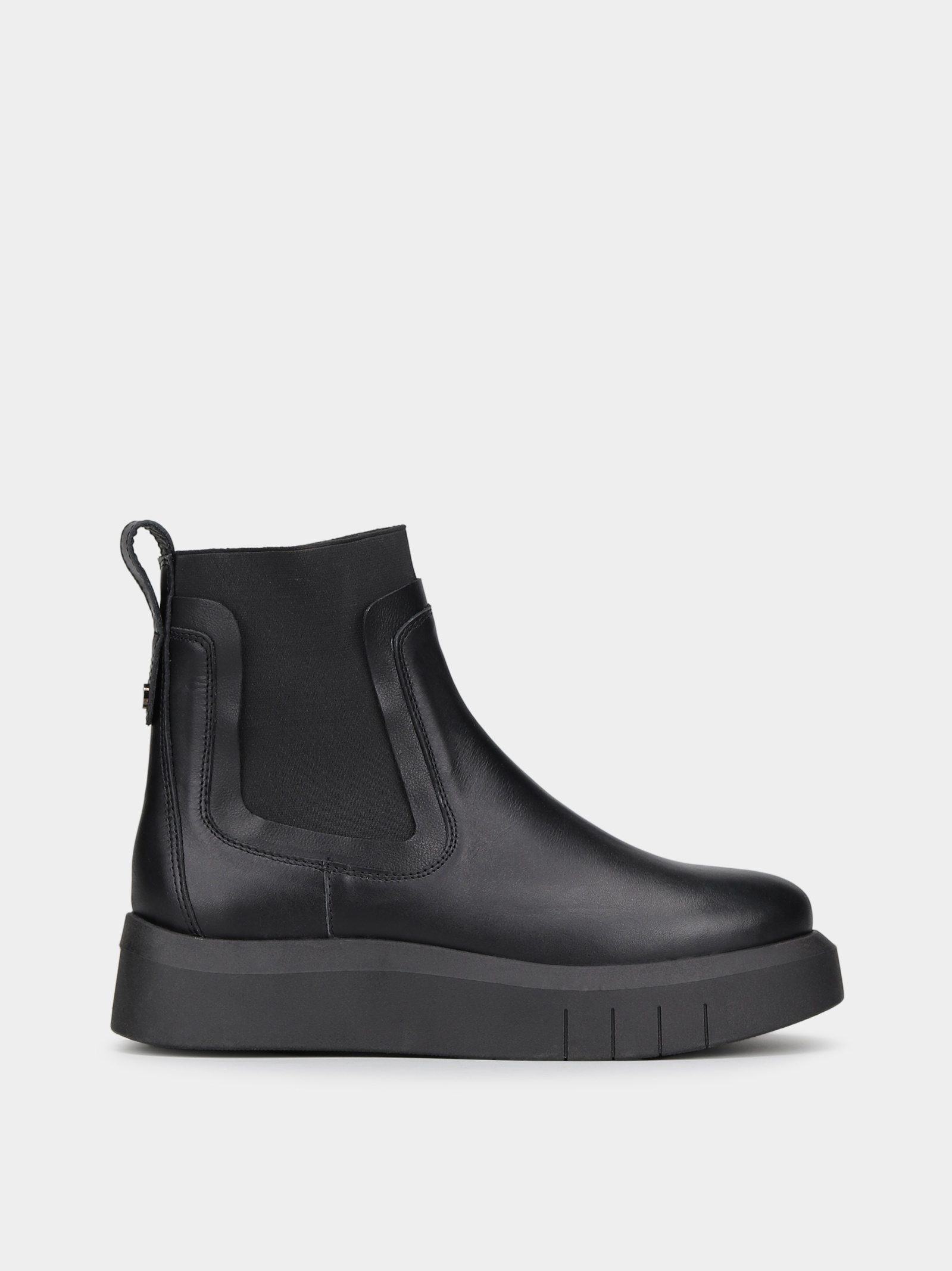 Chelsea Boots Women's Braska