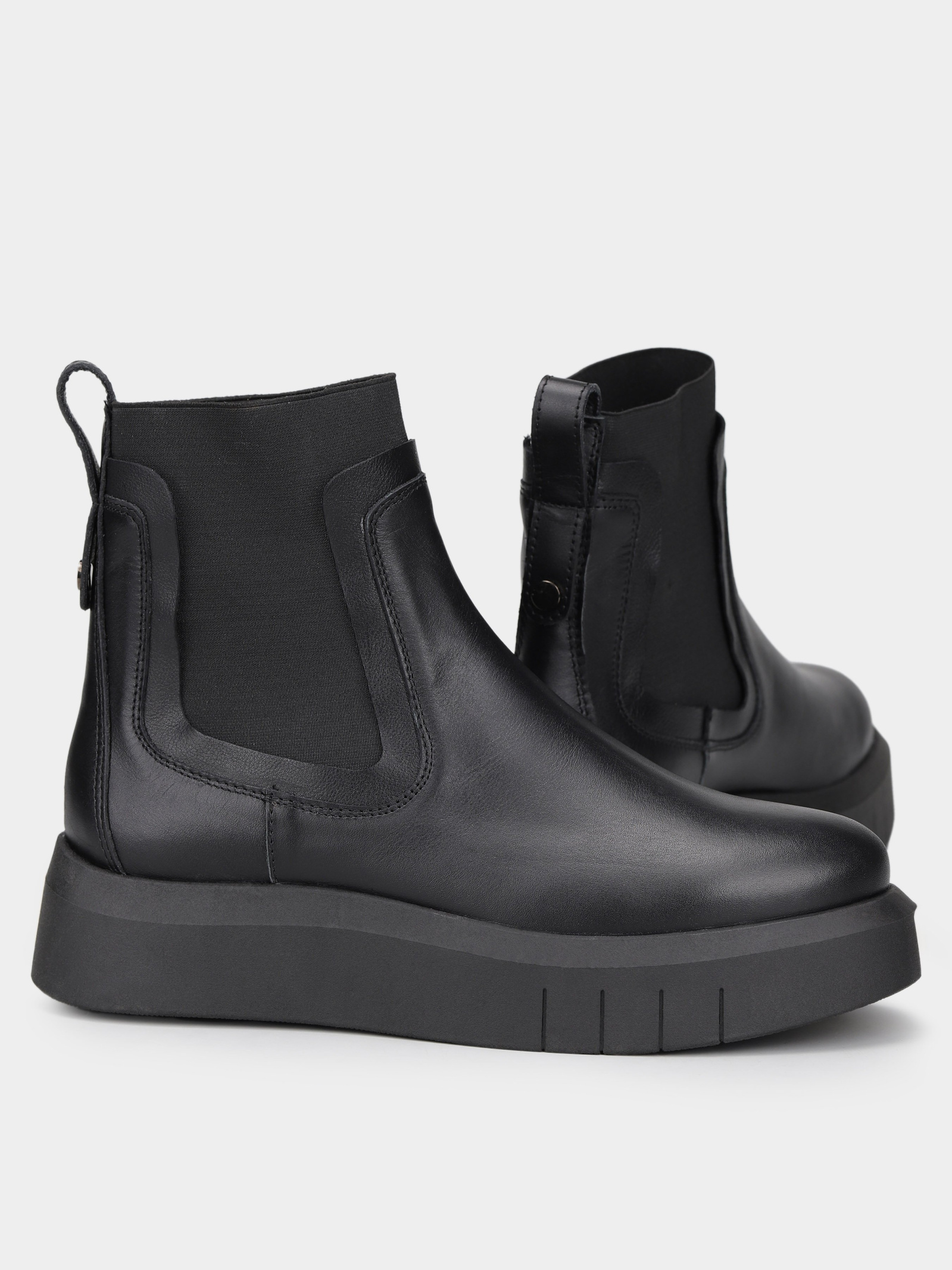 Chelsea Boots Women's Braska