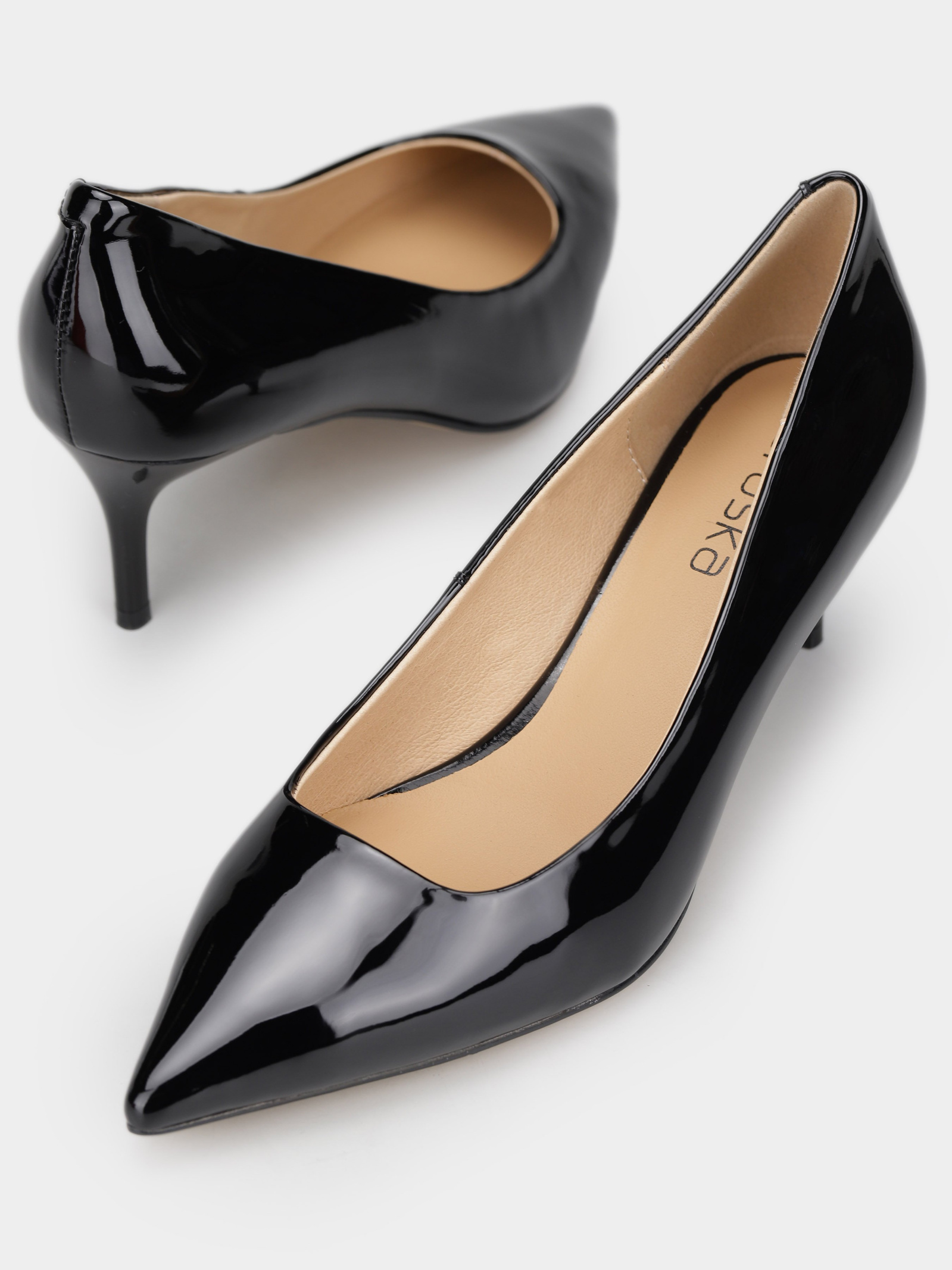 Туфлі та лофери Жіночі Braska