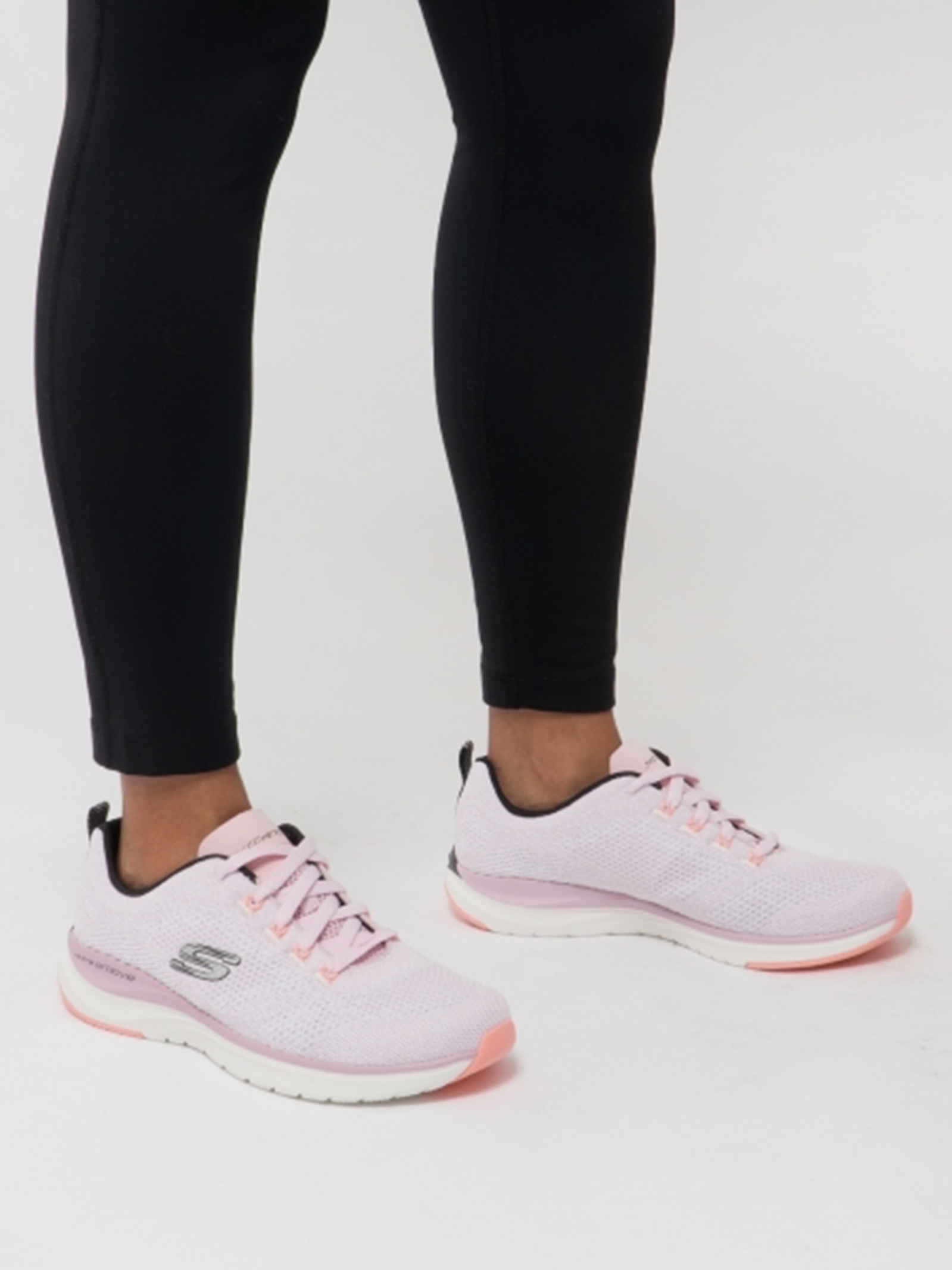 Кроссовки повседневные Женские Skechers