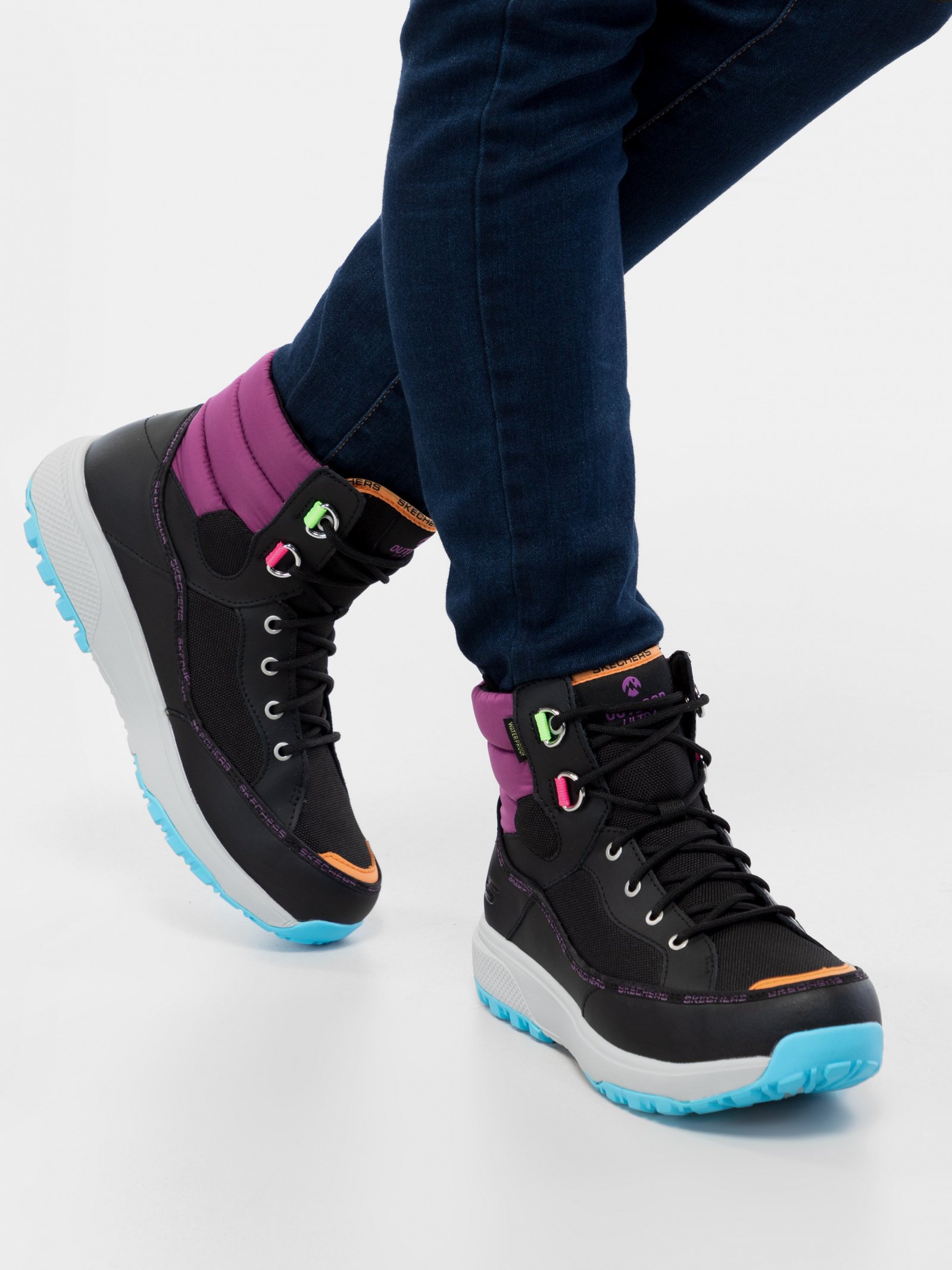 Boots Women's Skechers