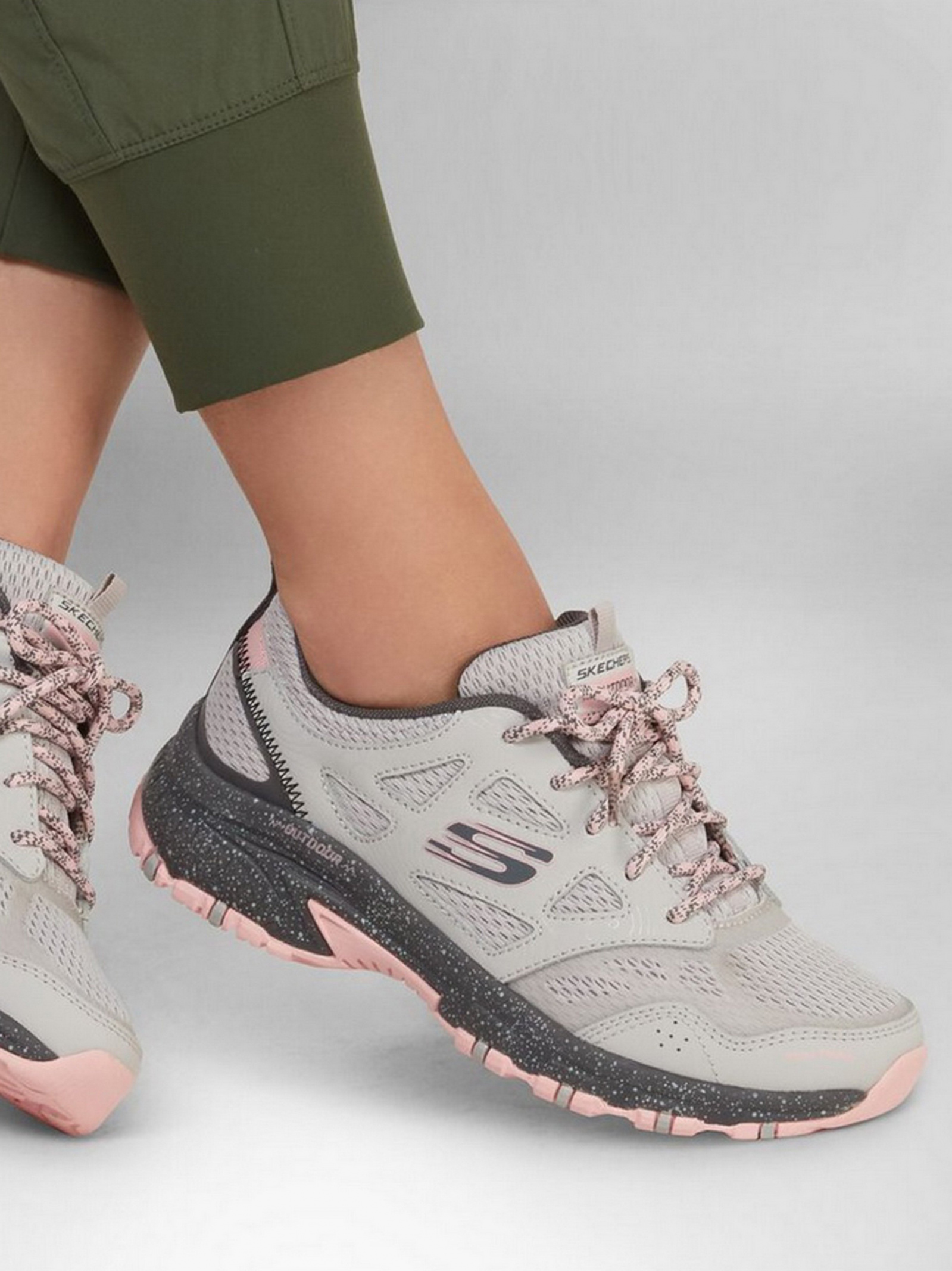 Кроссовки повседневные Женские Skechers
