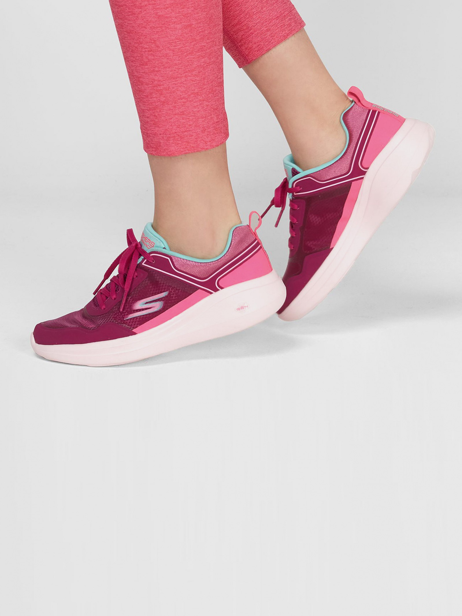 Кроссовки для бега Женские Skechers