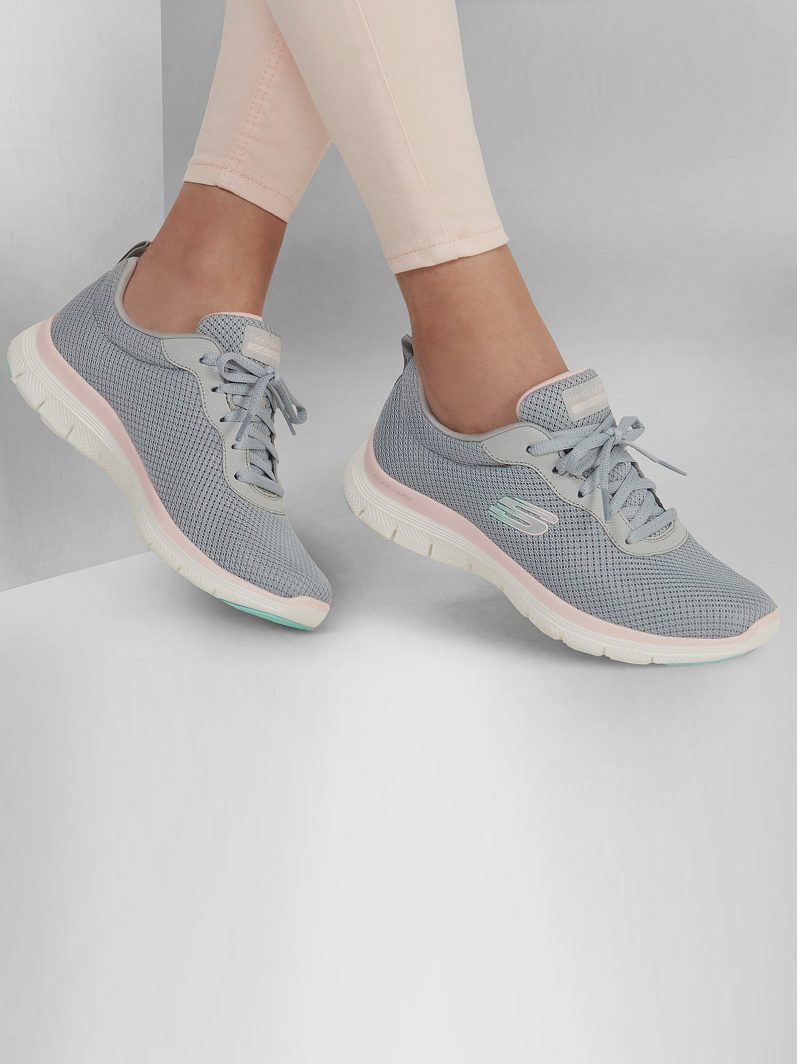 Кросівки повсякденні Жіночі Skechers