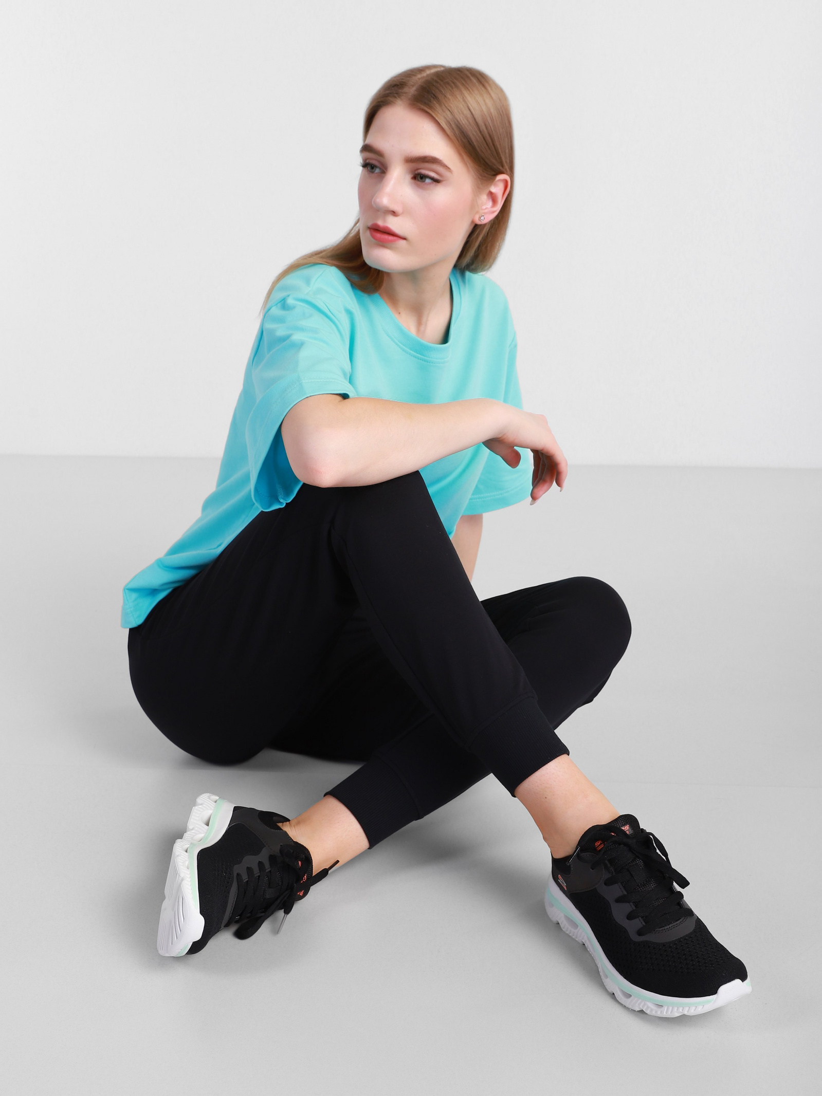 Кроссовки повседневные Женские Skechers