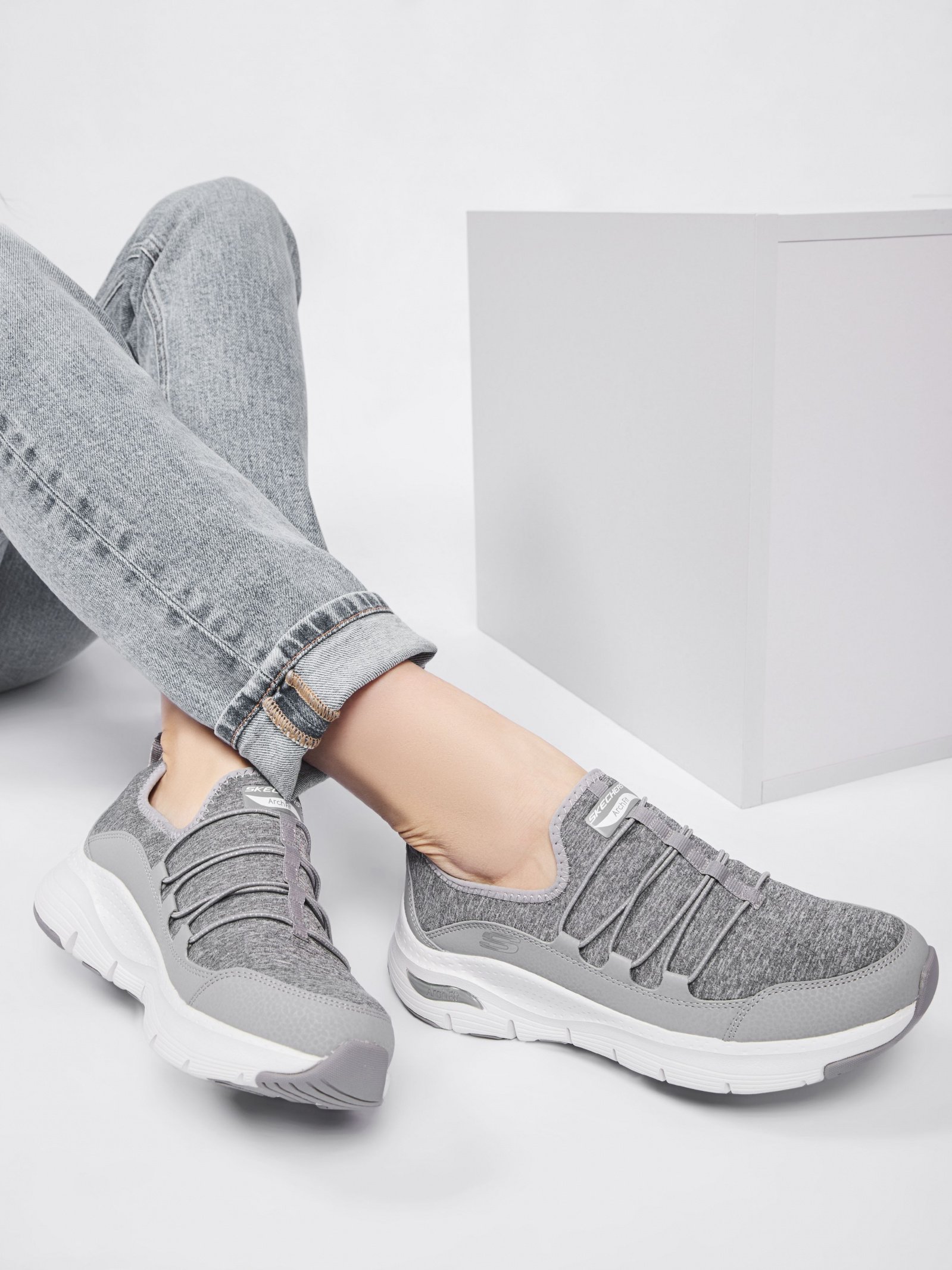 Кроссовки повседневные Женские Skechers