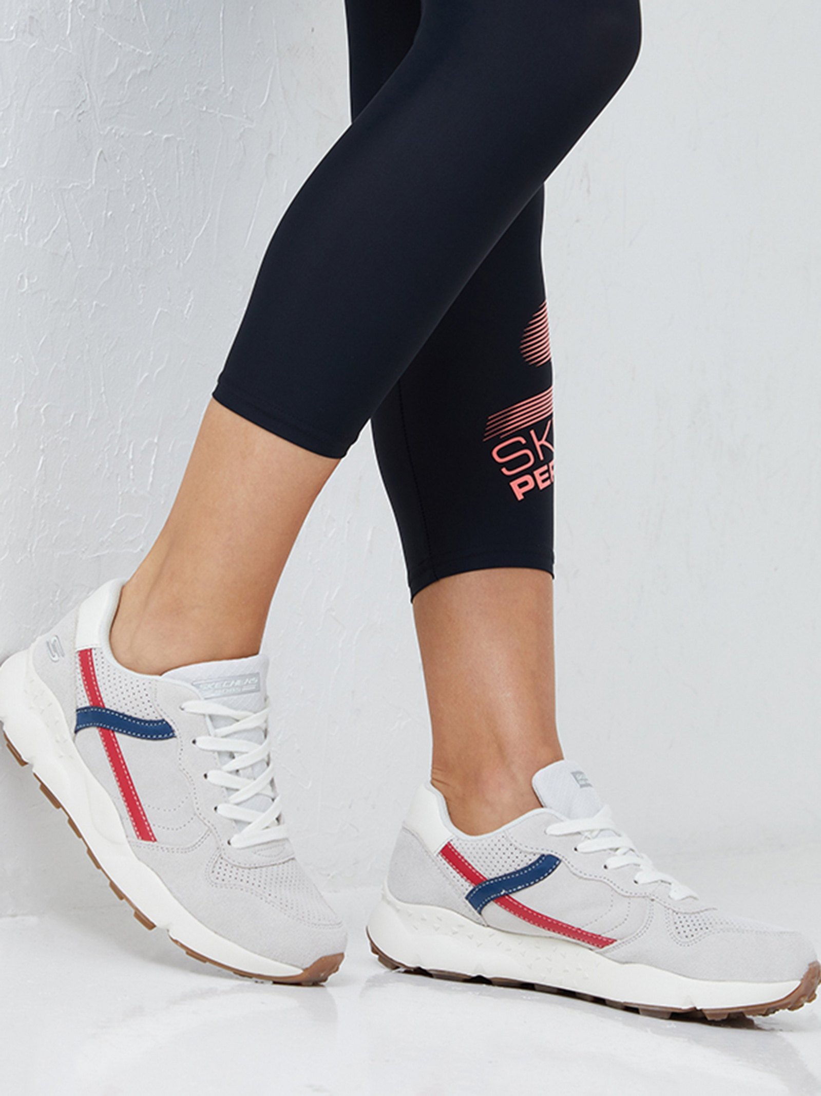 Кроссовки повседневные Женские Skechers