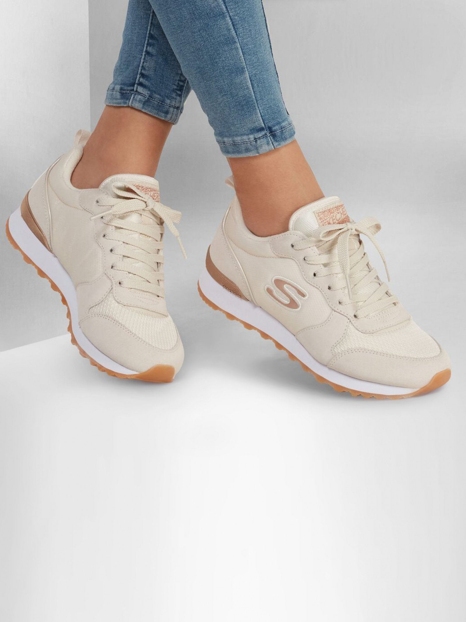 Кросівки повсякденні Жіночі Skechers