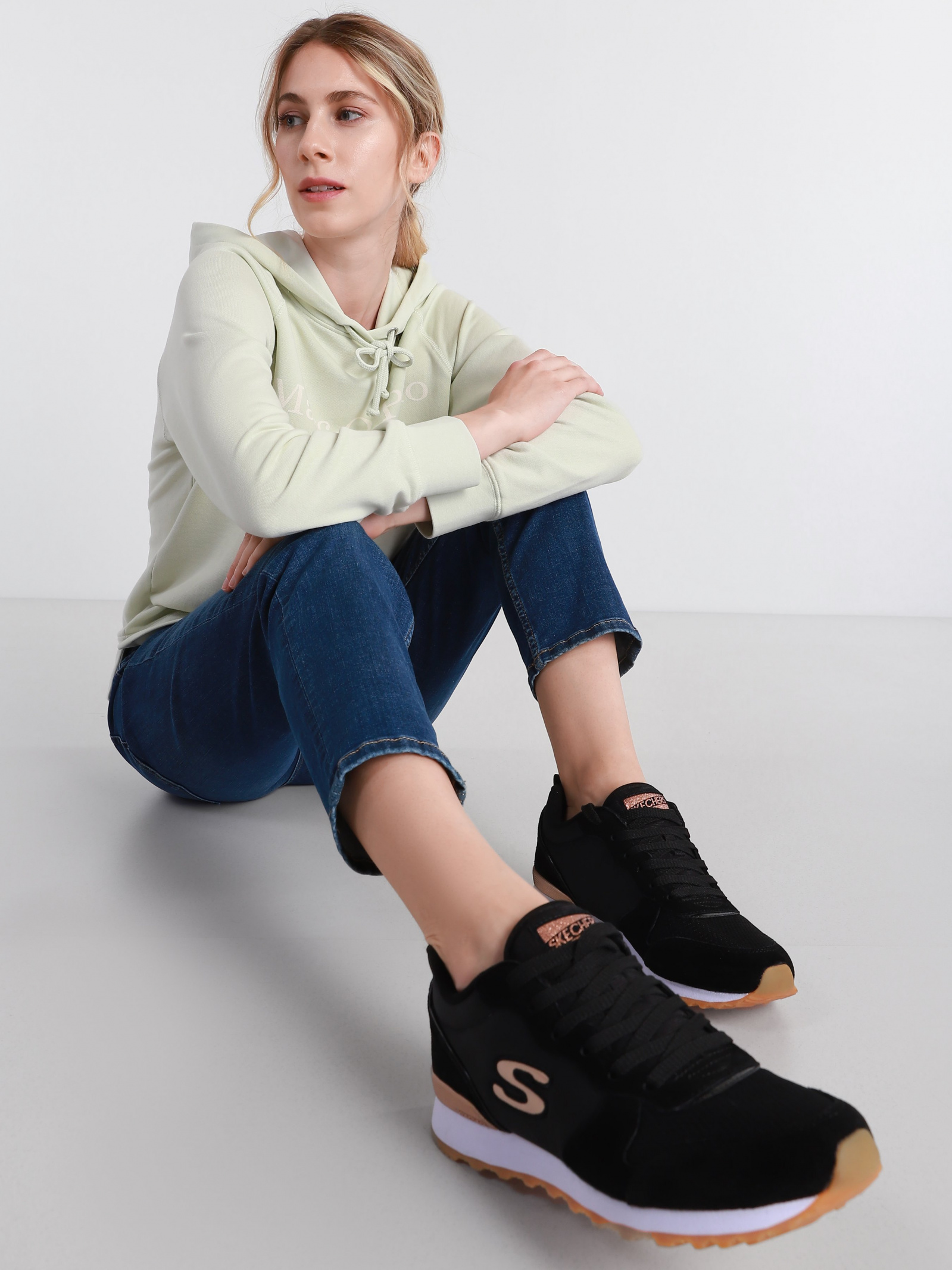 Кроссовки повседневные Женские Skechers