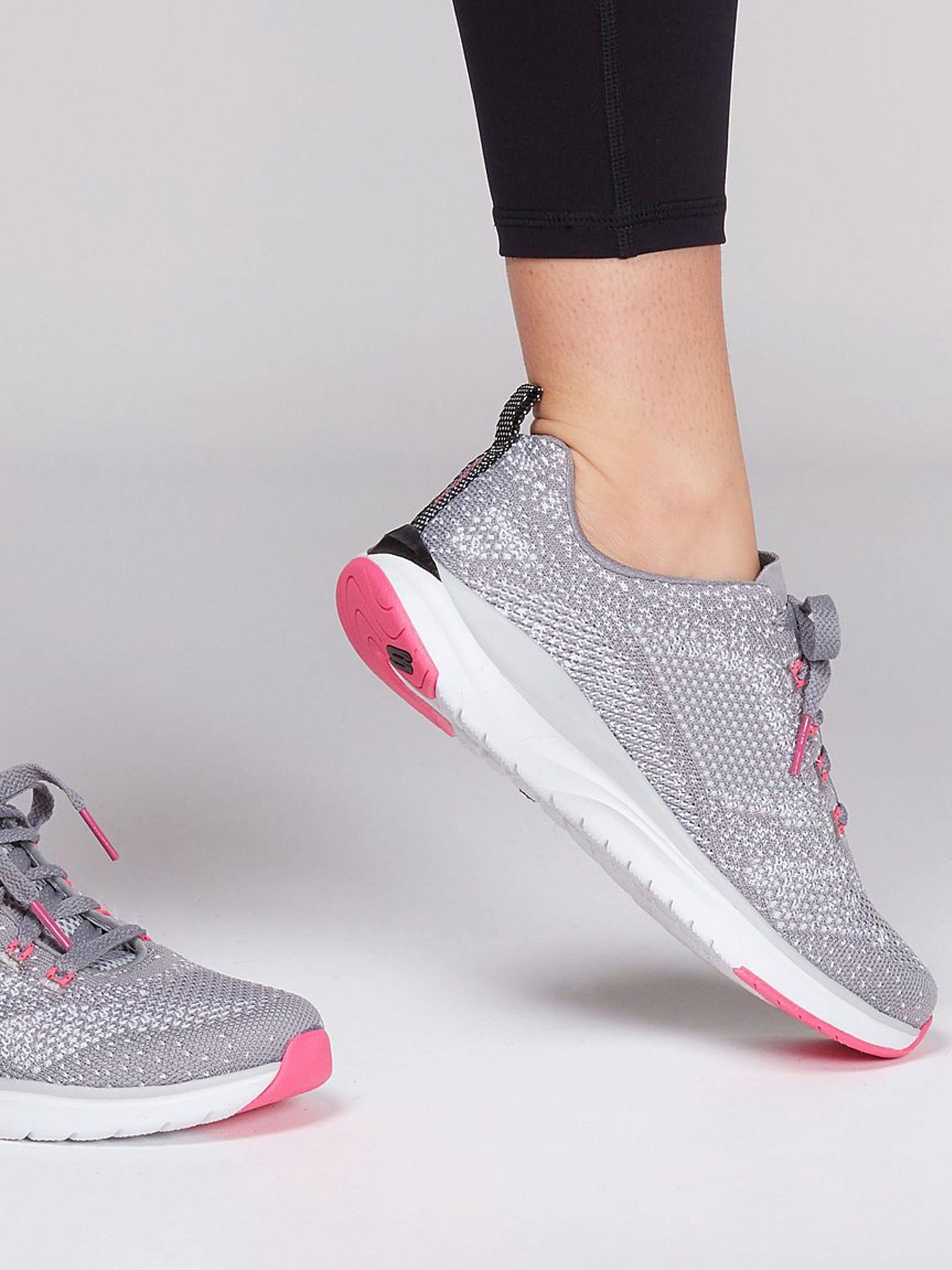 Кросівки для спорту Жіночі Skechers