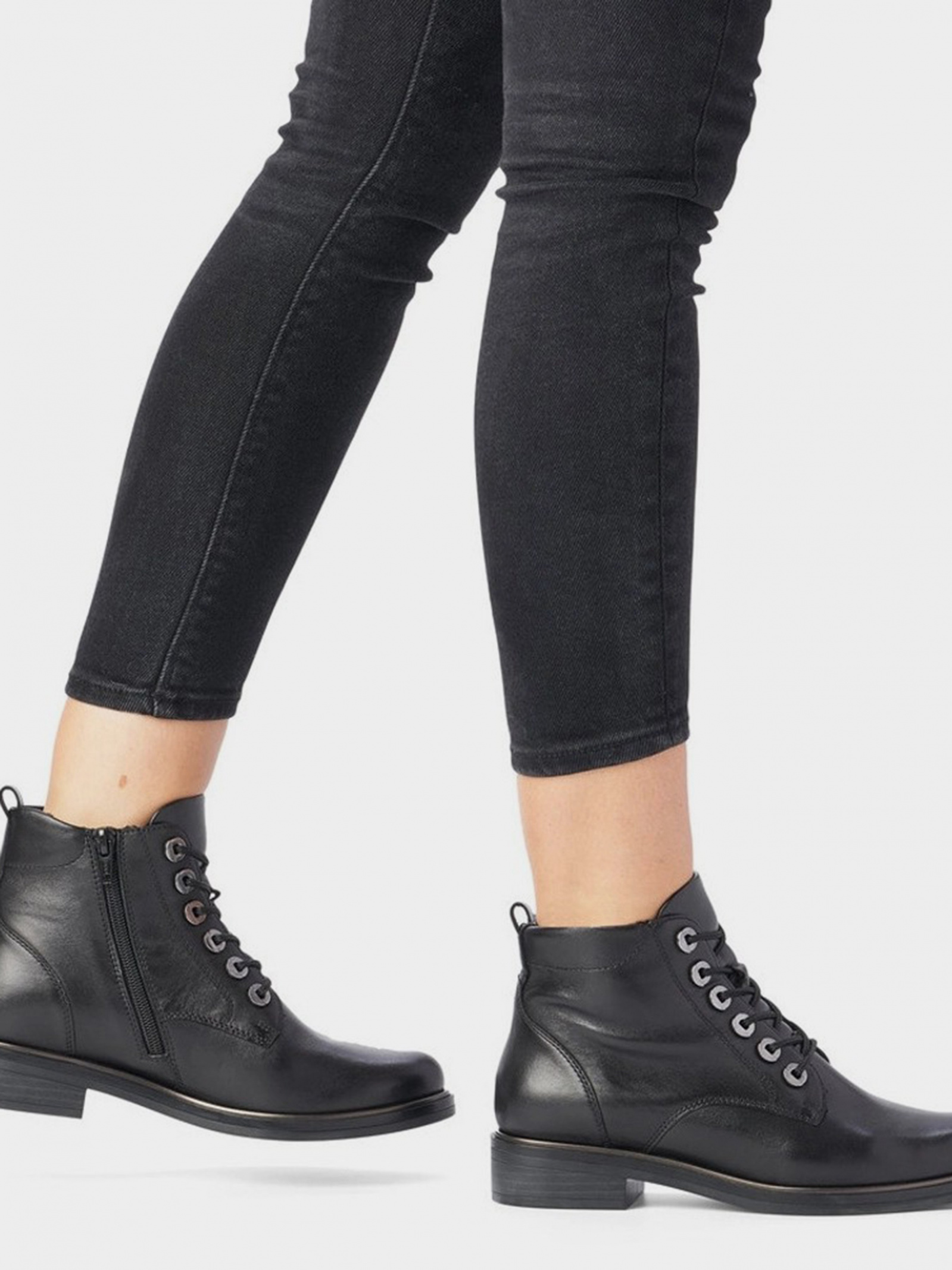 Boots Women's Remonte