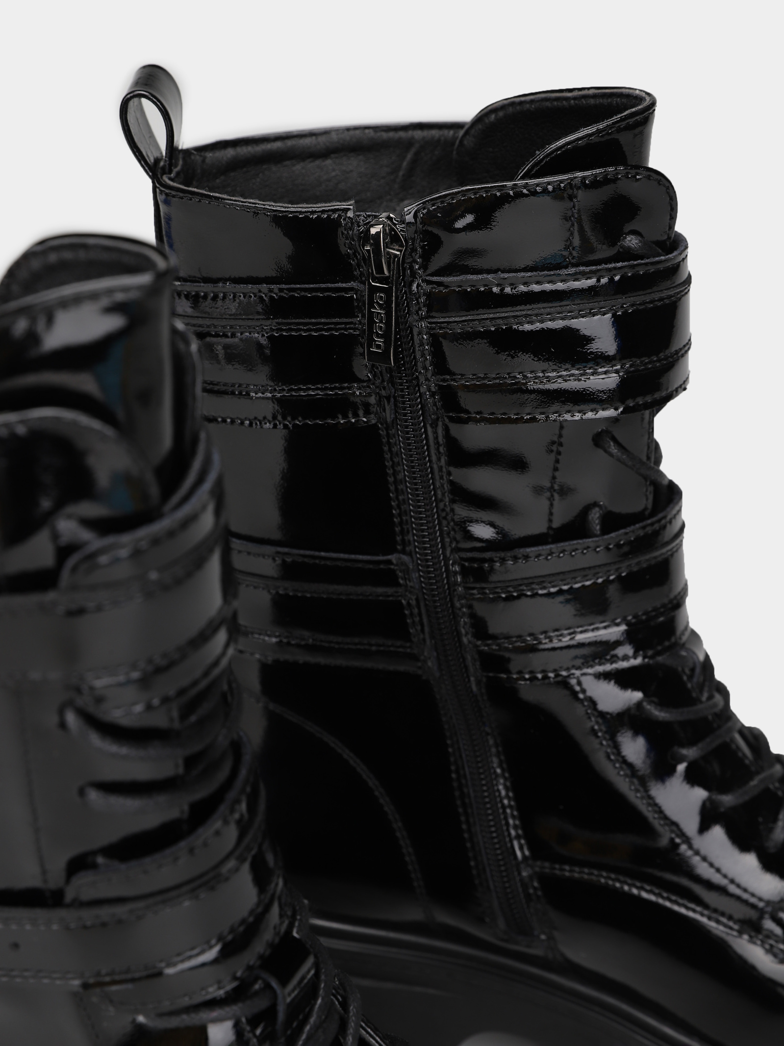 Черевики та чоботи Жіночі Braska