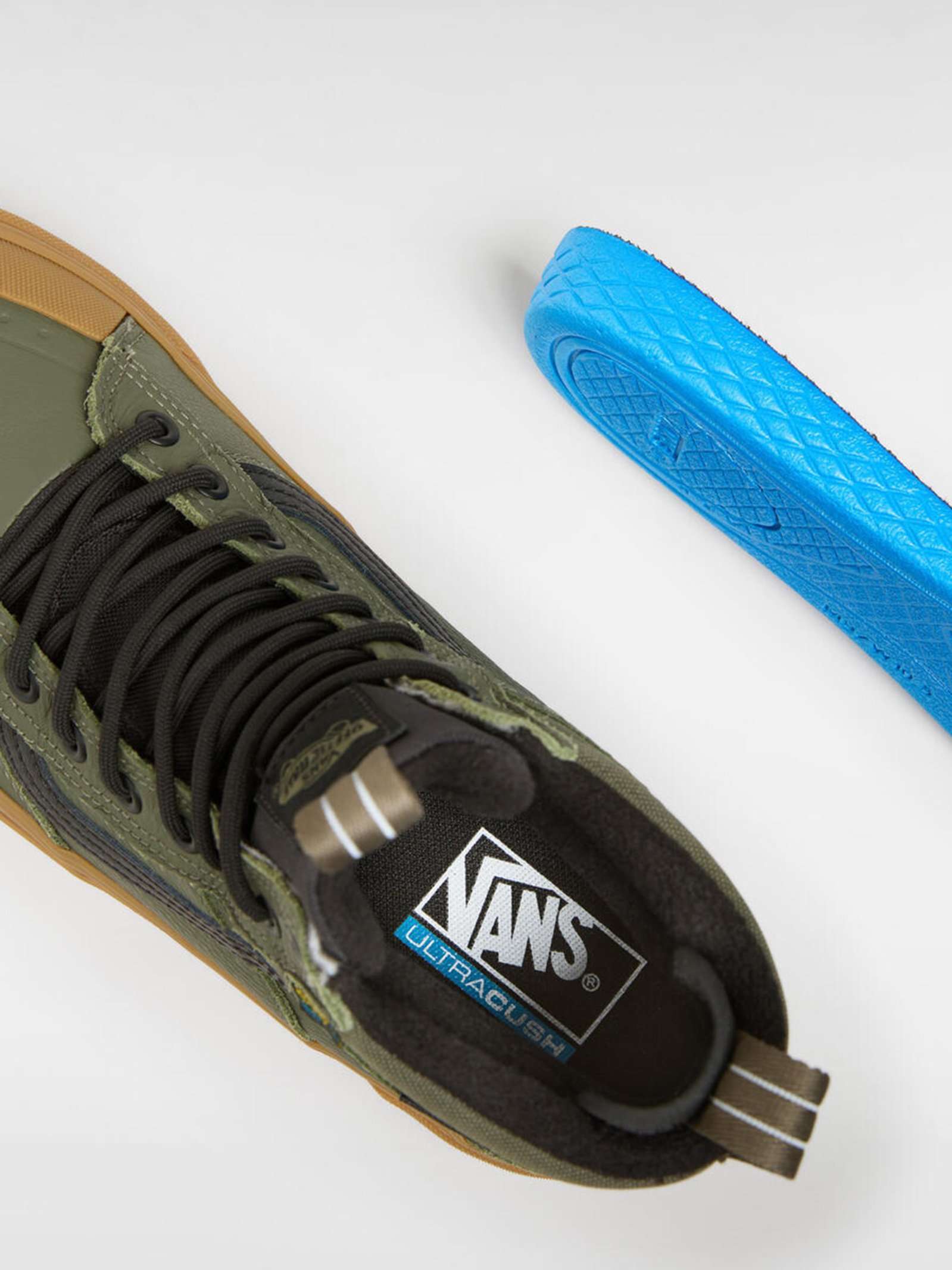 Черевики та чоботи Унісекс Vans