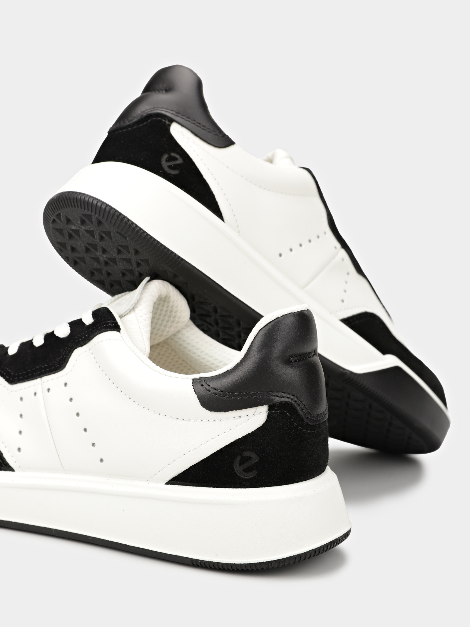 Low-Top Sneakers Women's ECCO