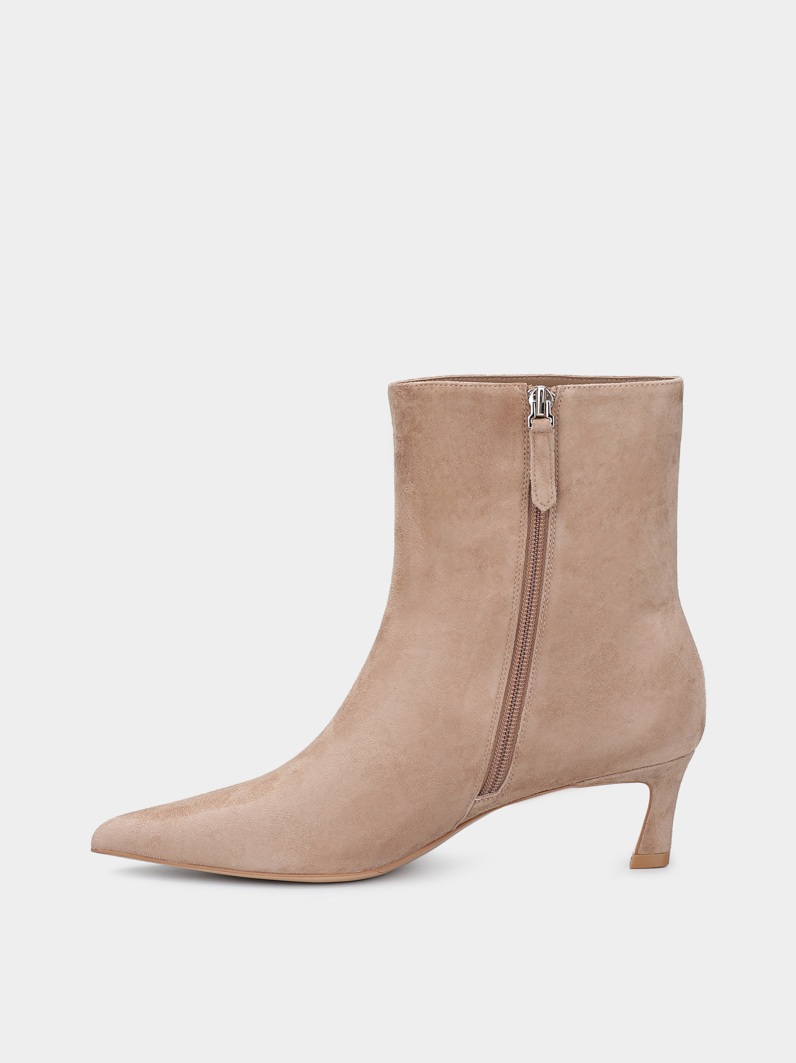 Черевики та чоботи Жіночі Braska