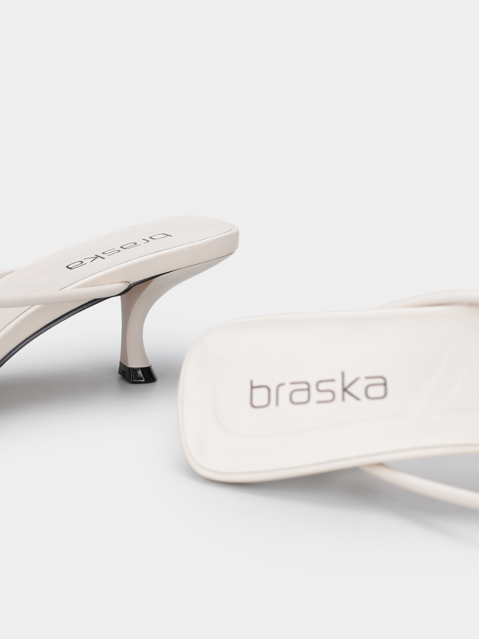 Mules Women's Braska