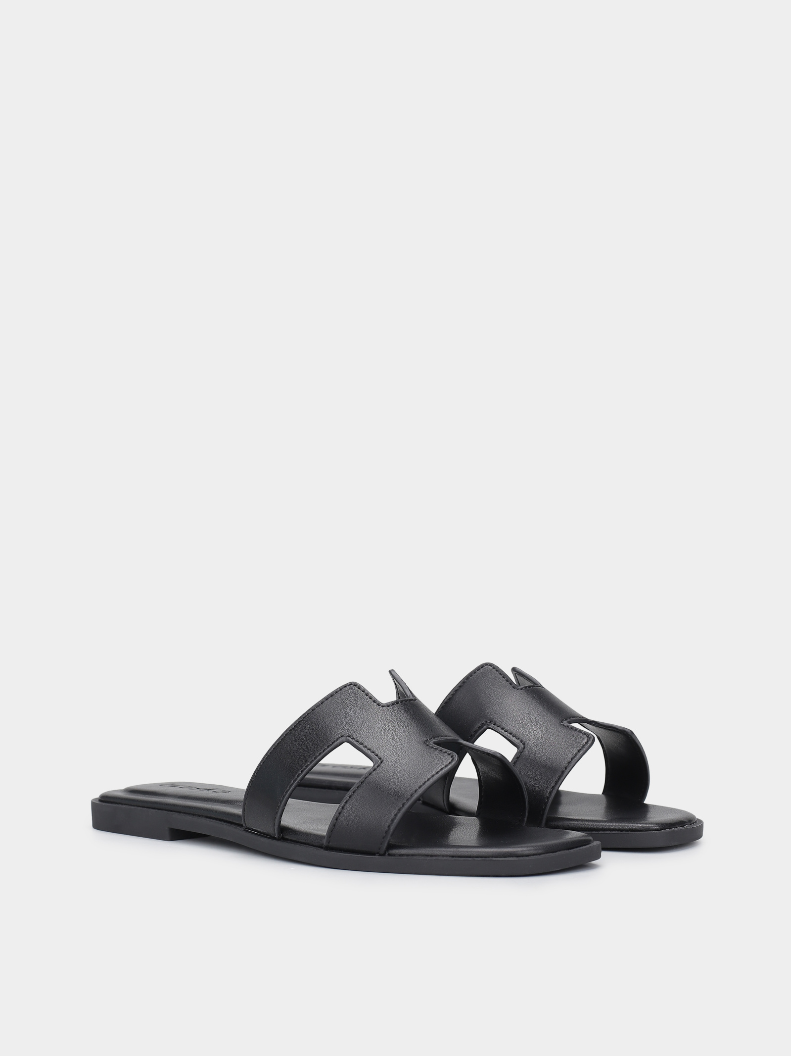 Шльопанці Жіночі Braska