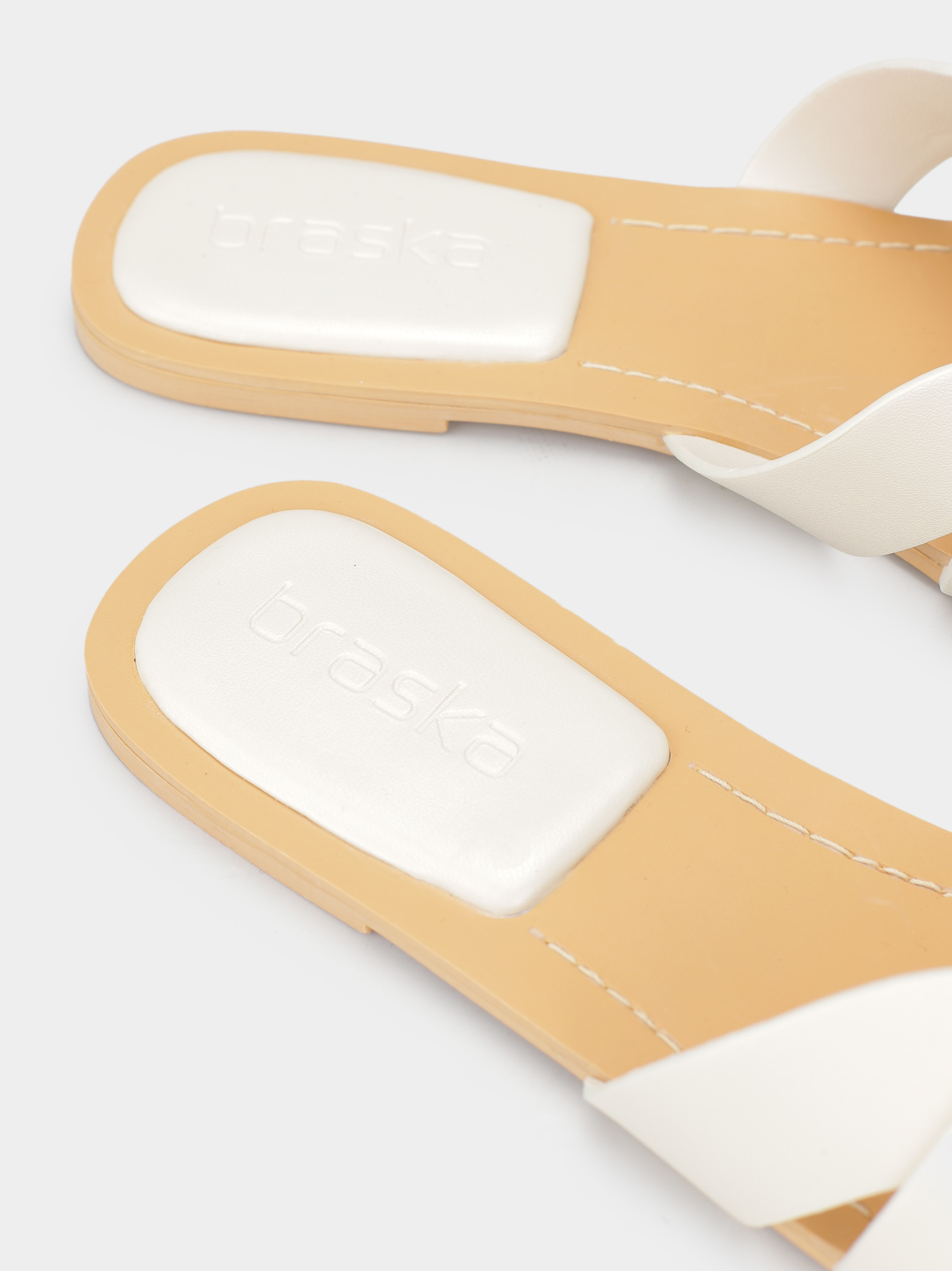 Шльопанці Жіночі Braska